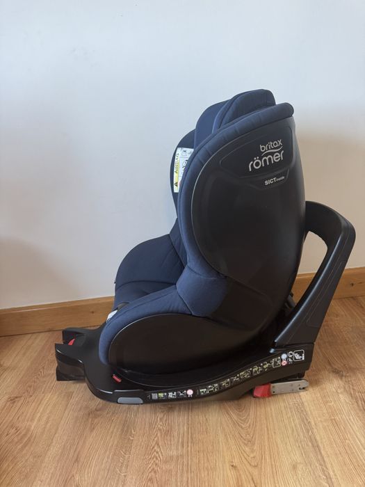 Автокрісло Britax Romer Dualfix M i Size