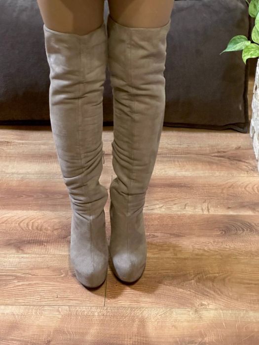 Ботфорти бежеві 37 (24 см)