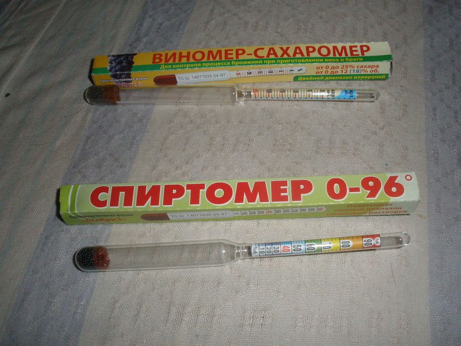 Набор- виномер,спиртомер и мерный цилиндр,  для винодела.