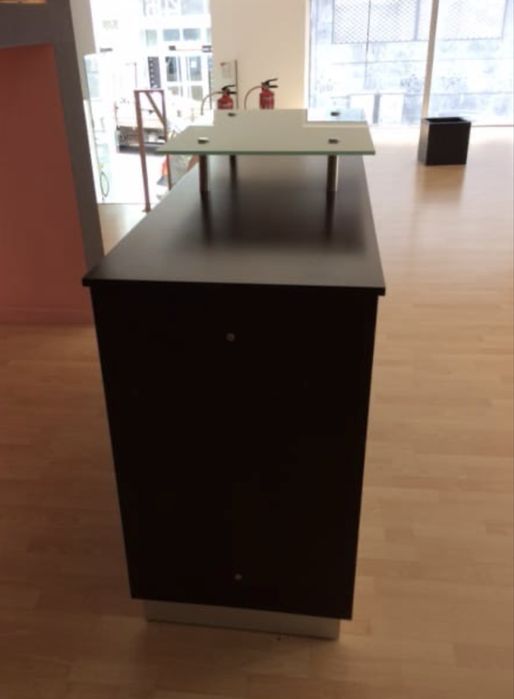 Rececão servicos variados