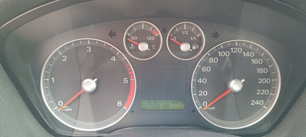 Ford Focus Ghia 2007-Versao especial