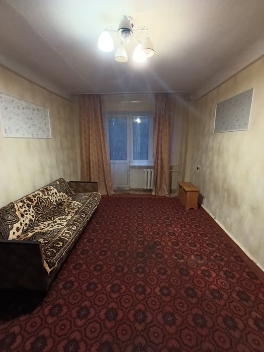 Здається в оренду двокімнатна квартира в центрі