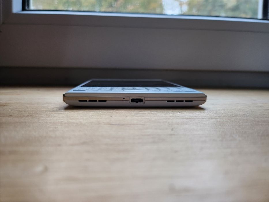 Telefon Blackberry Passport Biały- Stan Idealny, Pełny Zestaw