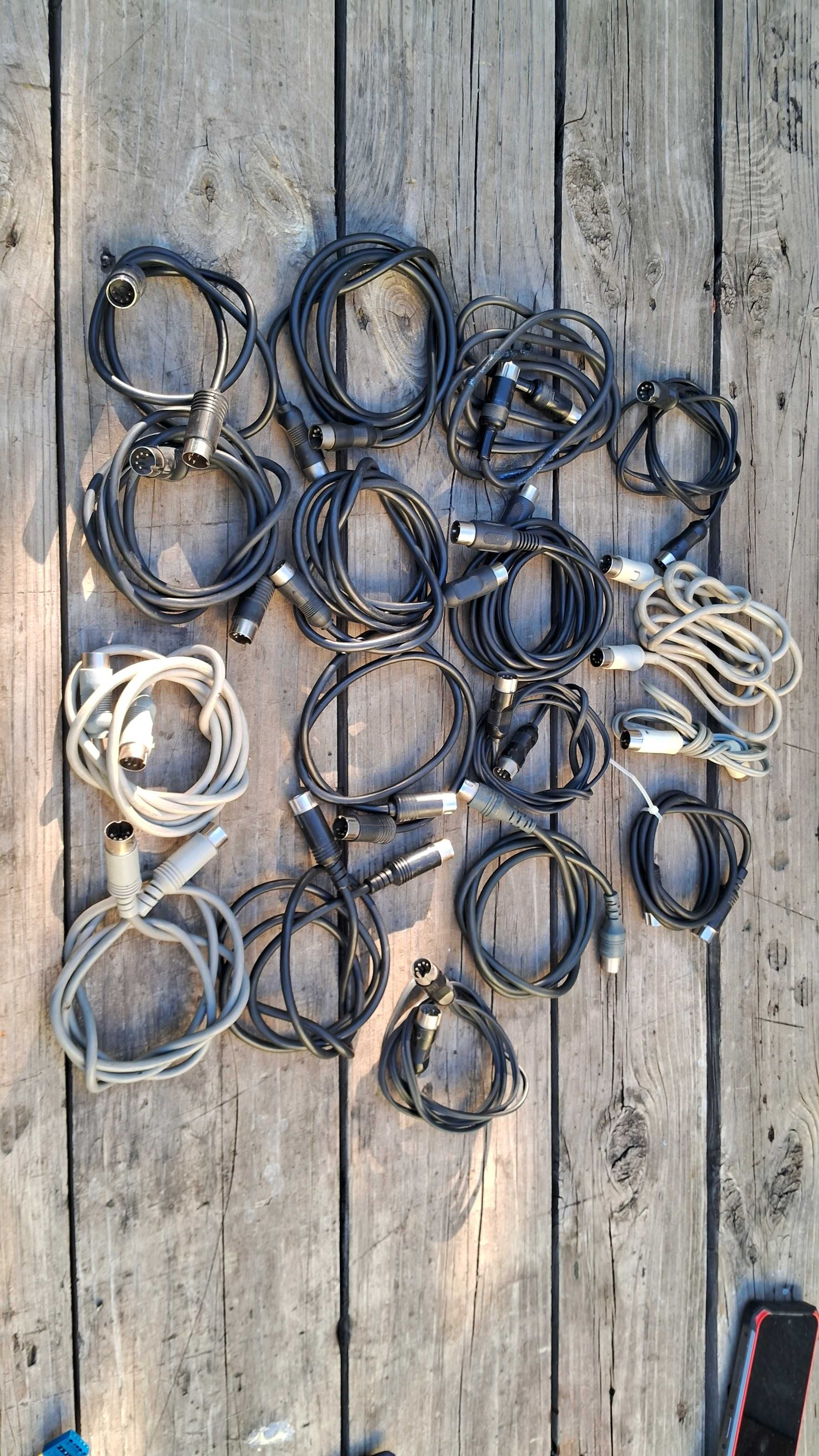 кабель DIN 5 / RCA