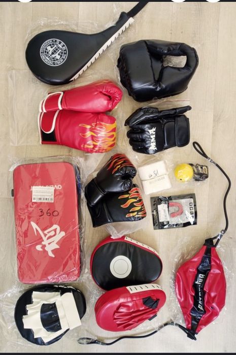 Лапа на липучке для бокса, карате, кикбоксинга