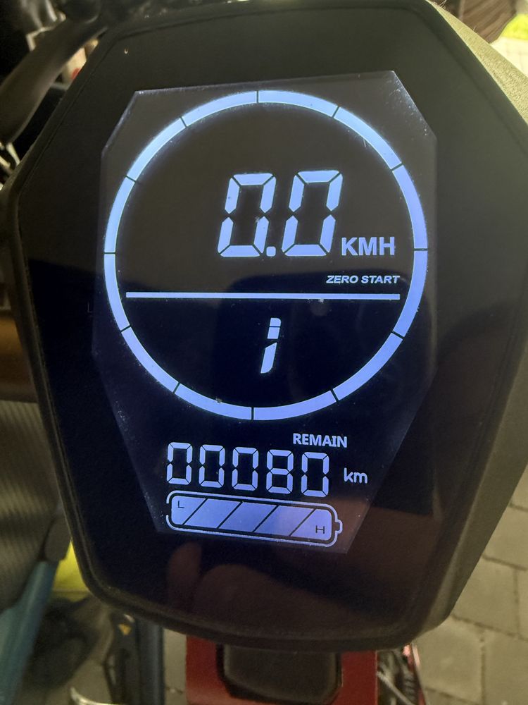 Hulajnoga Motus Pro 10 Sport GT - 360km przebiegu