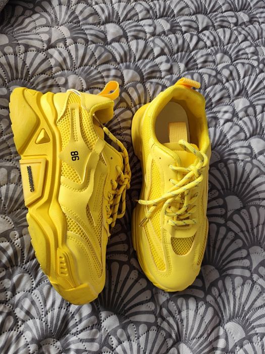Sneakersy żółte 38