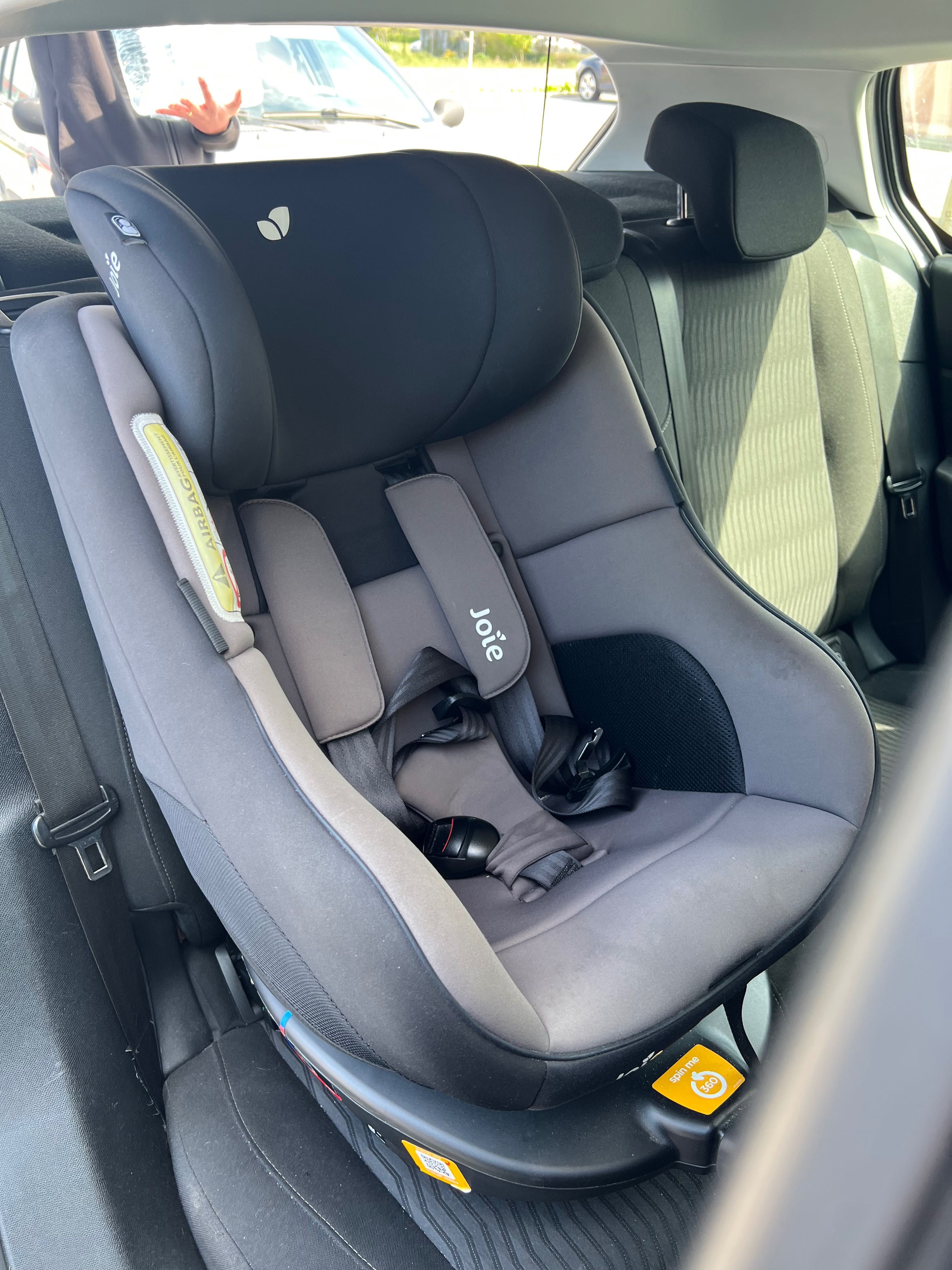 Cadeira Auto Spin 360 da Joie Cinza