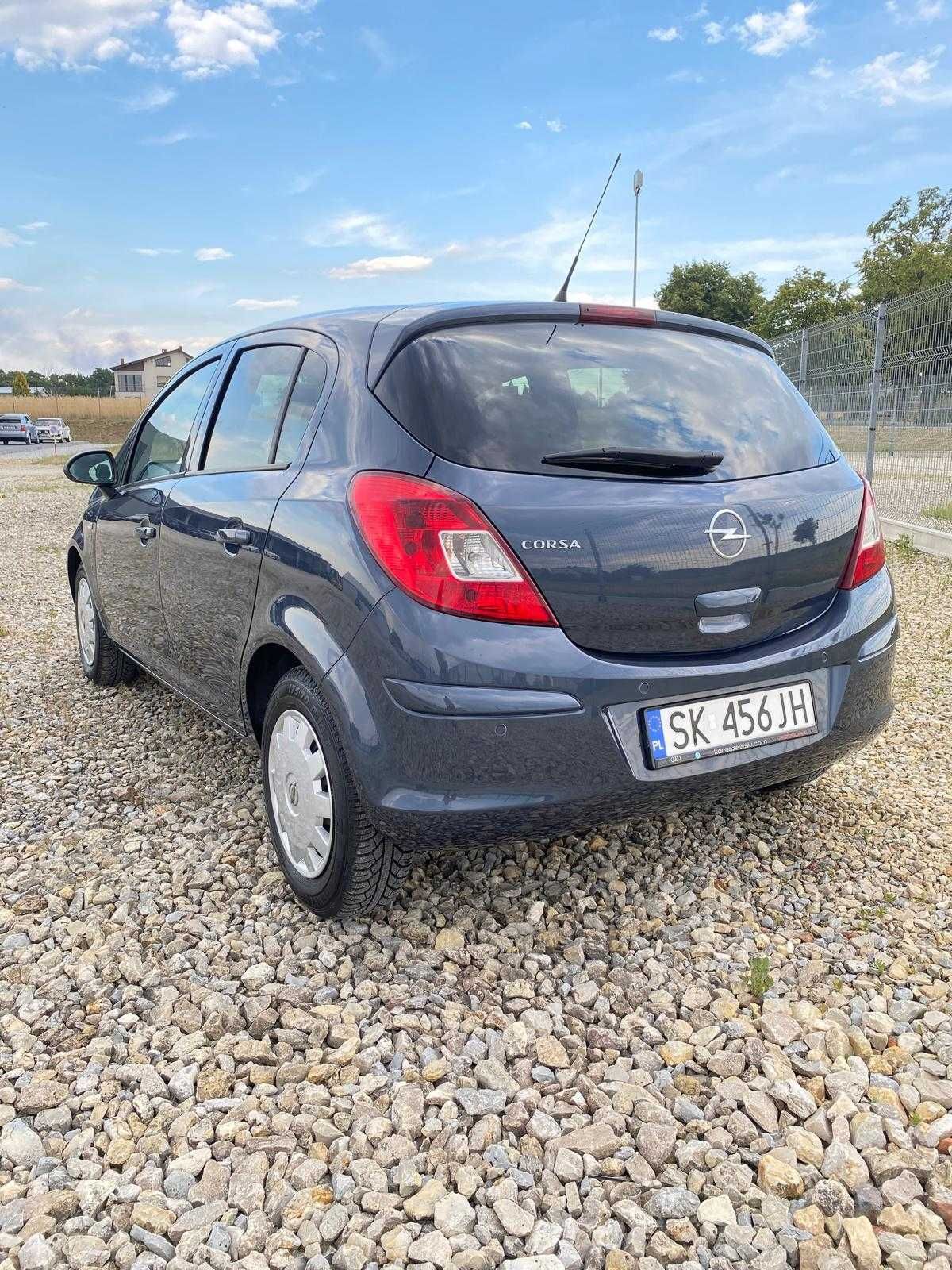 Opel Corsa 1.4 16V Edition 111 Jahre BOGATE WYPOSAŻENIE