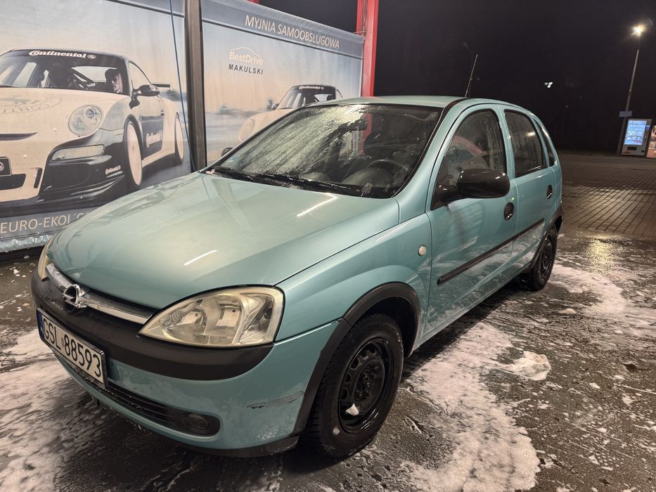 Opel Corsa 2002r  5 drzwi 1.2  benzyna klima dlugie oplaty