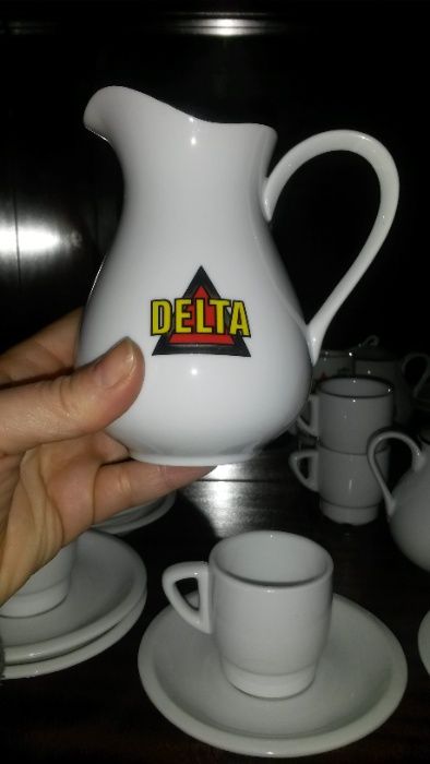 Serviço de café em porcelana da Delta (Lote Platina)