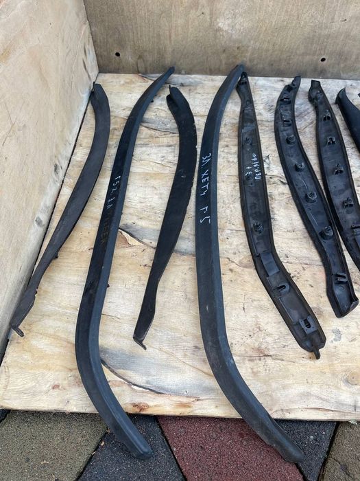Молдинг накладка дверей двери Volkswagen Golf 5 Plus Golf 6 Jetta 5