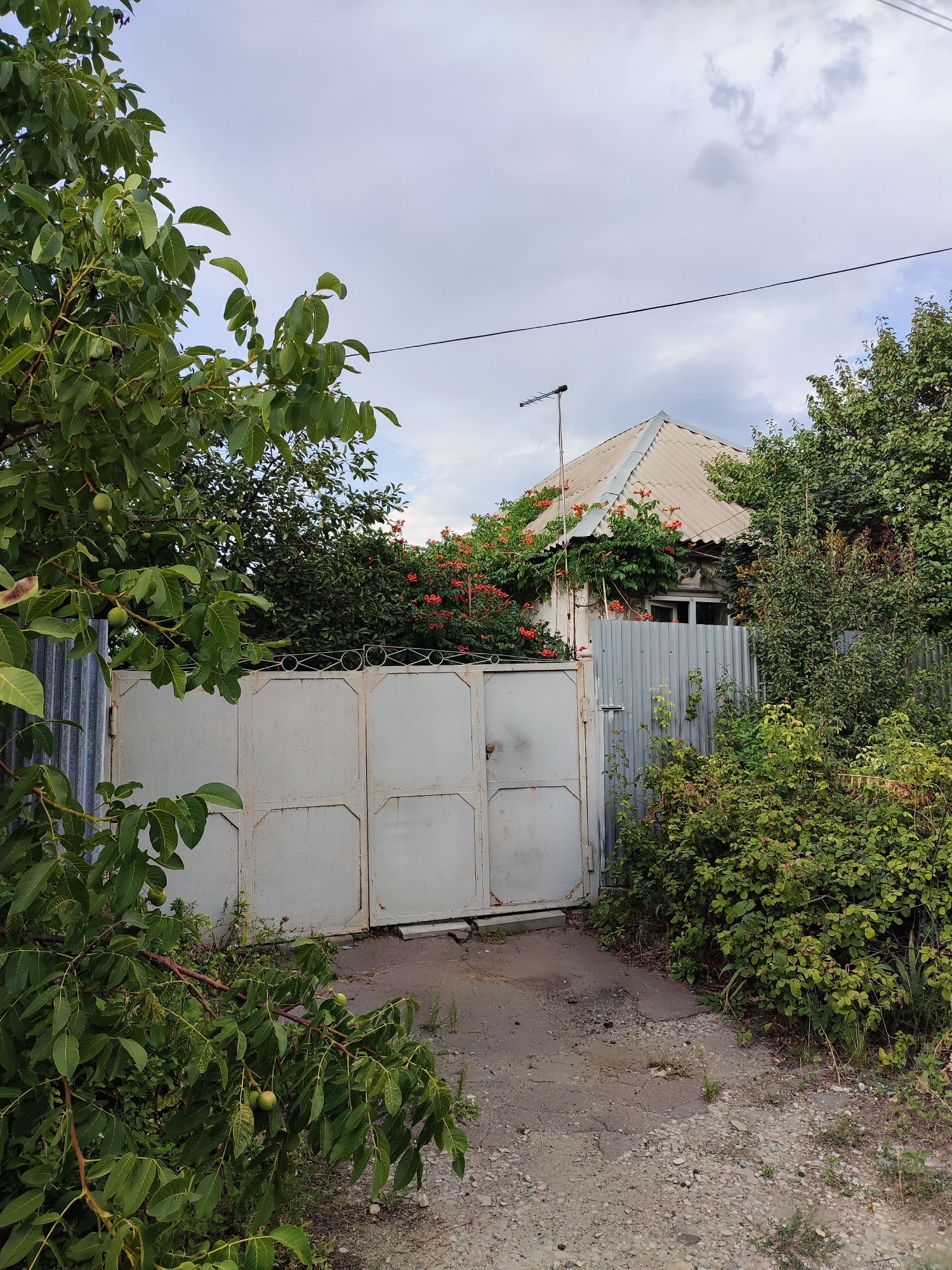 Продам бизнес+жилье