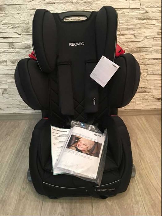Автокресло  recaro young sport hero