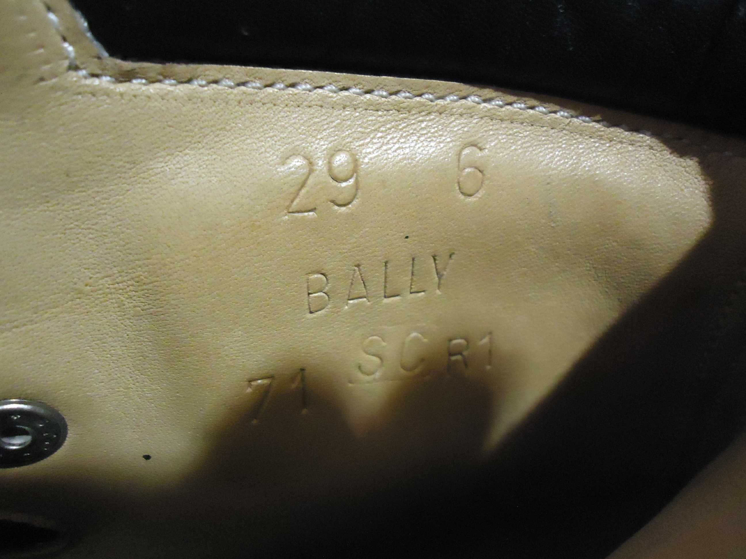 Черевики BALLY, горні, робочі, воєнні, нові, шкіряні, розмір 42(28)