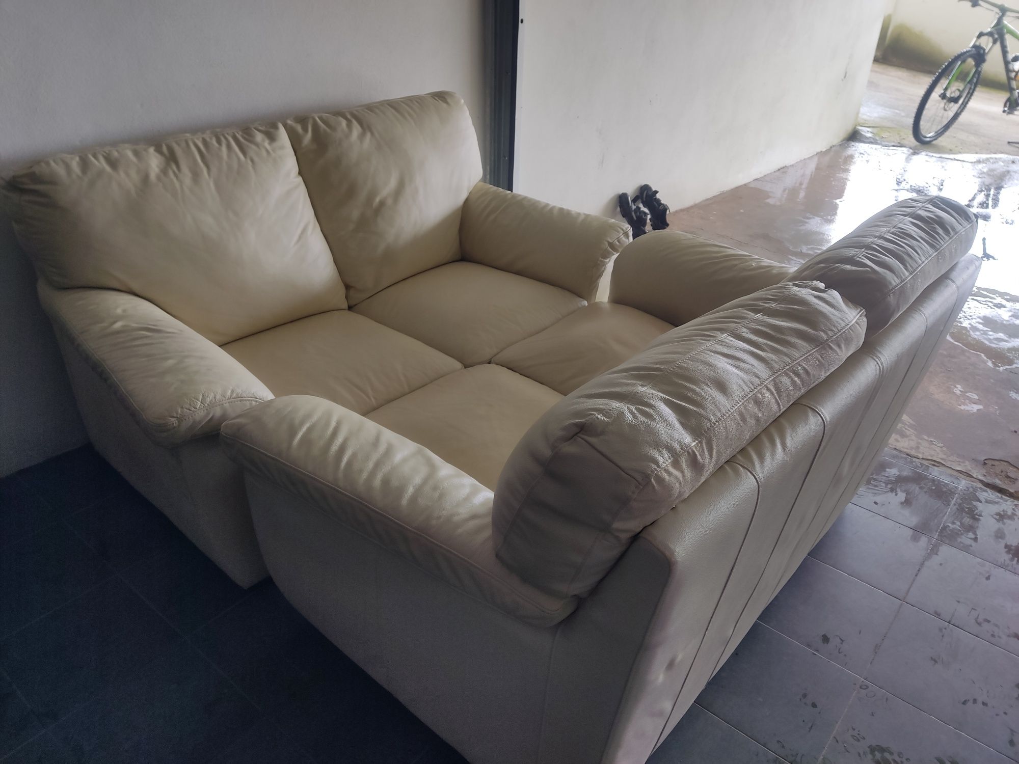 Conjunto Sofás 2 lugares