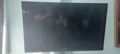 Telewizor Sony Bravia 40 cali plus wieszak