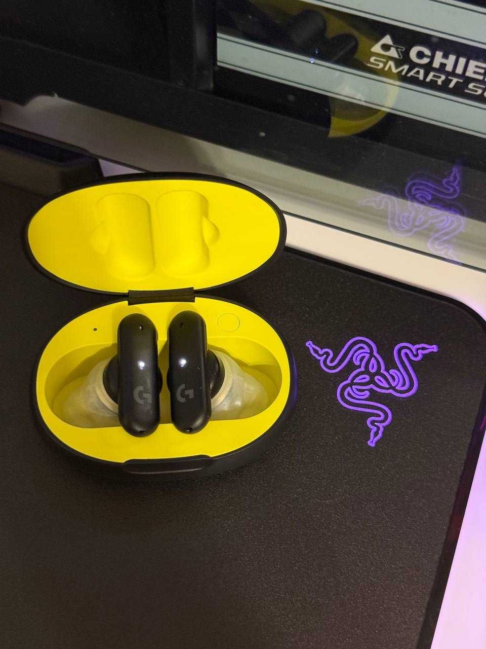 Навушники Logitech FITS True Wireless Gaming Earbuds Black бездротові
