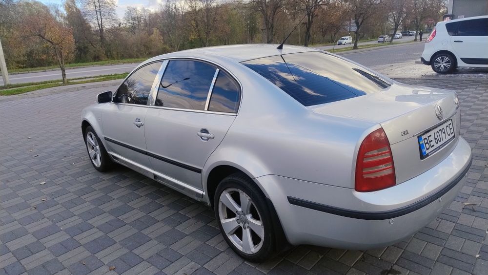 Шкода Суперб 1 2005 1.8т