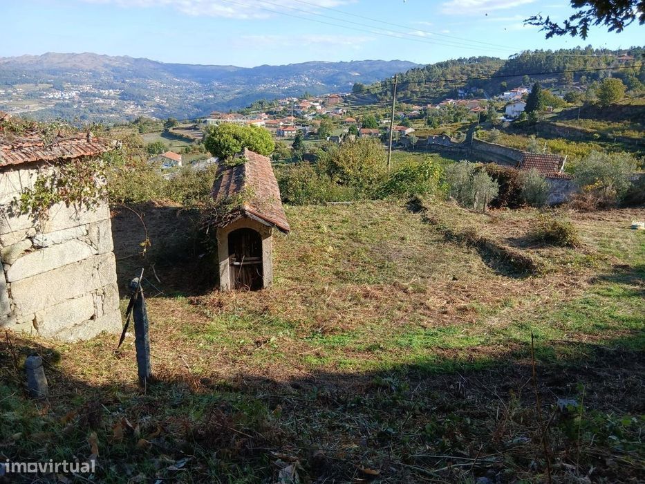 Quinta/Herdade em Tarouquela, Cinfães