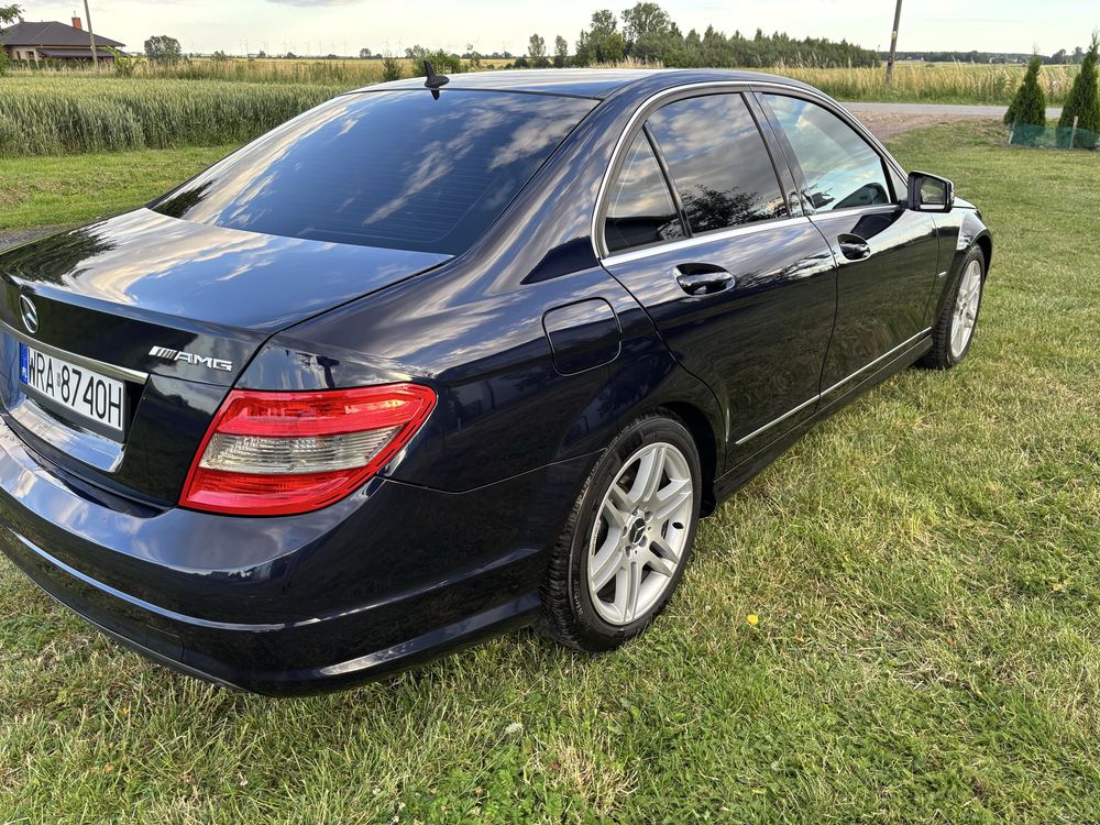 Mercedes w 204 C klasa amg