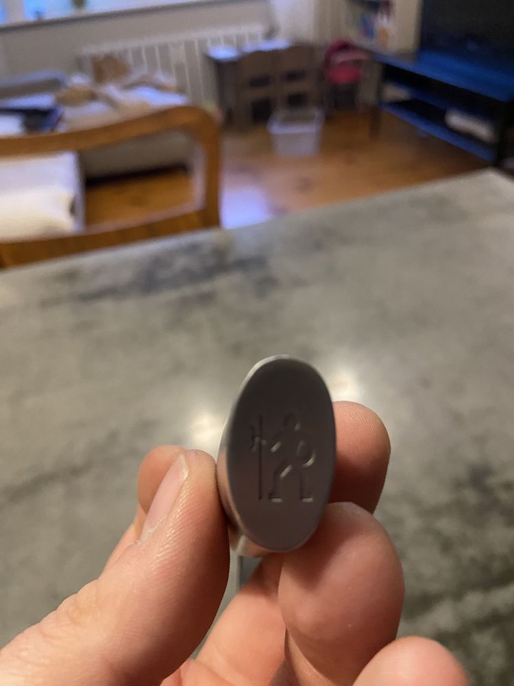 Nóż Santoku Henckels