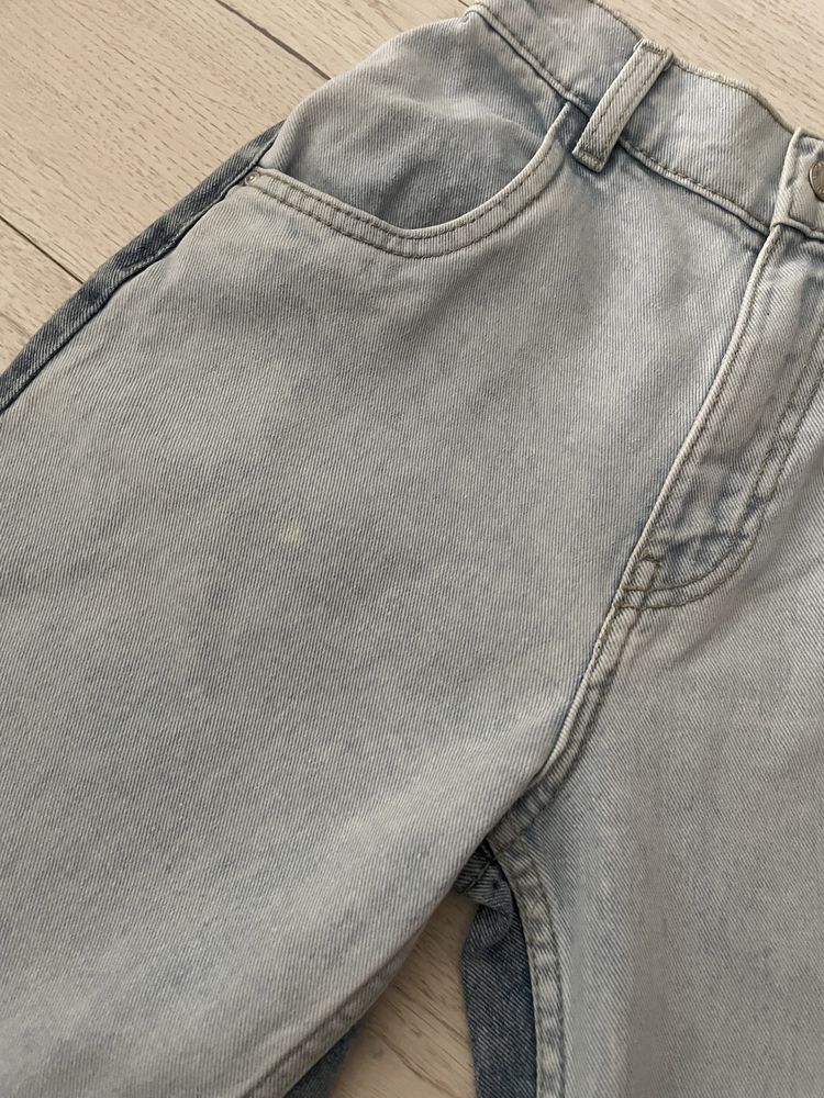 Bawełniane dwukolorowe spodnie jeansy jogger wysoki stan Sinsay xxs