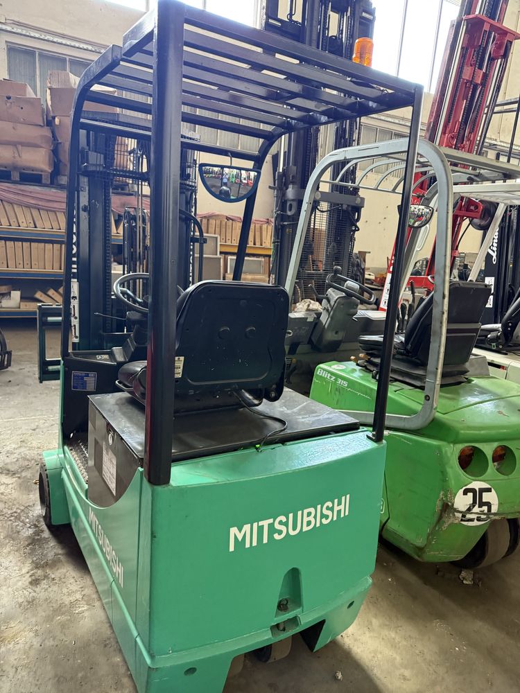 Empilhador mitsubichi 1200 kgrs bateria nova