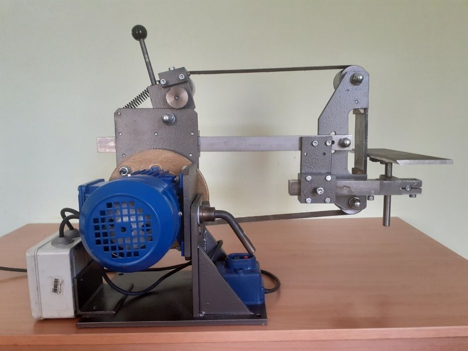Гриндер Поворотный 50*1200/1500 мм. Ленточно шлифовальный станок.