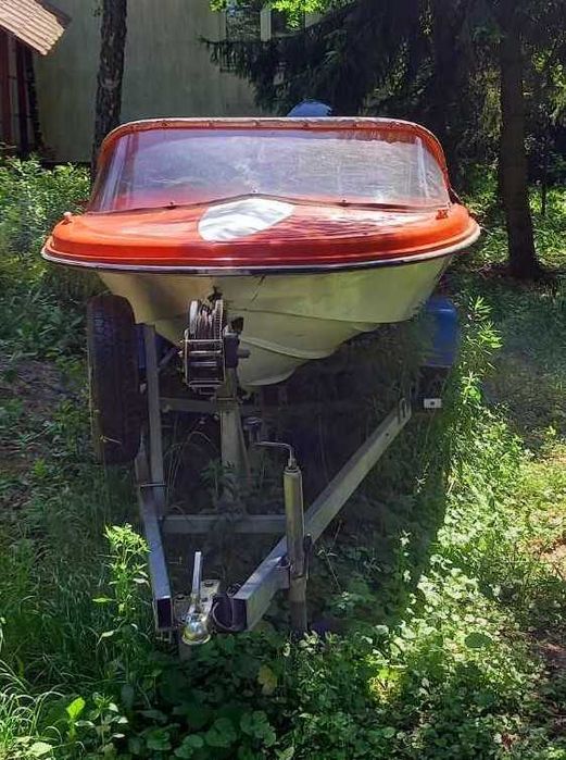 Łódź wędkarska motorówka Malibu 450 z silnikiem