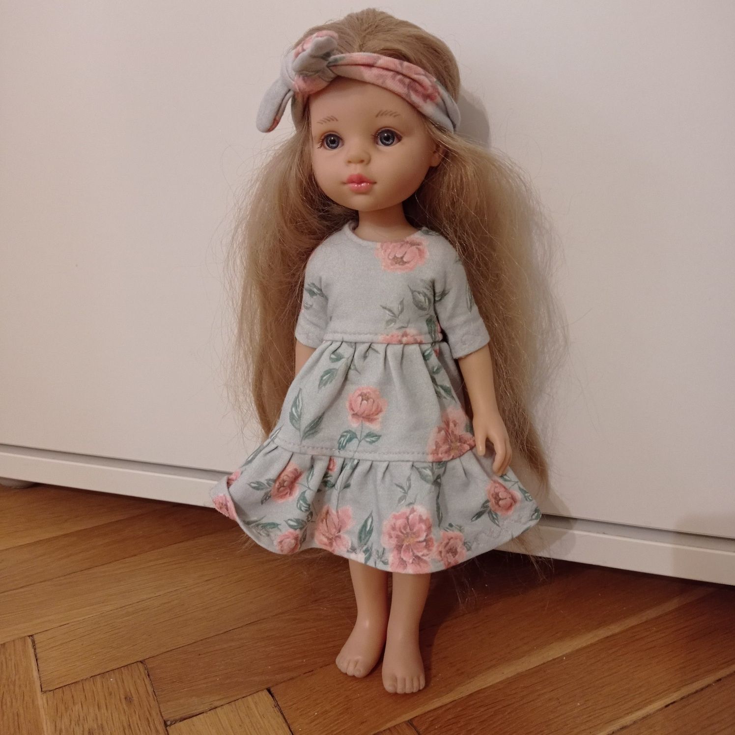 Lalka Paola Regina+3 komplety ubrań