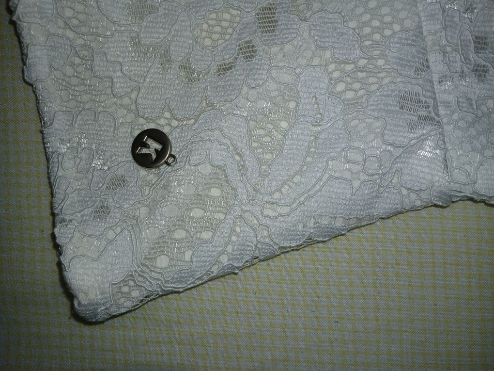 Blusa branca KLORANE nova