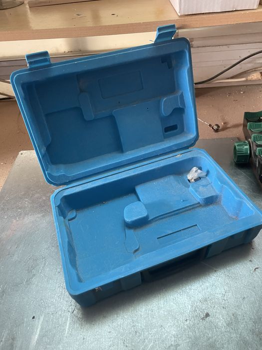 Caixa media de ferramenta