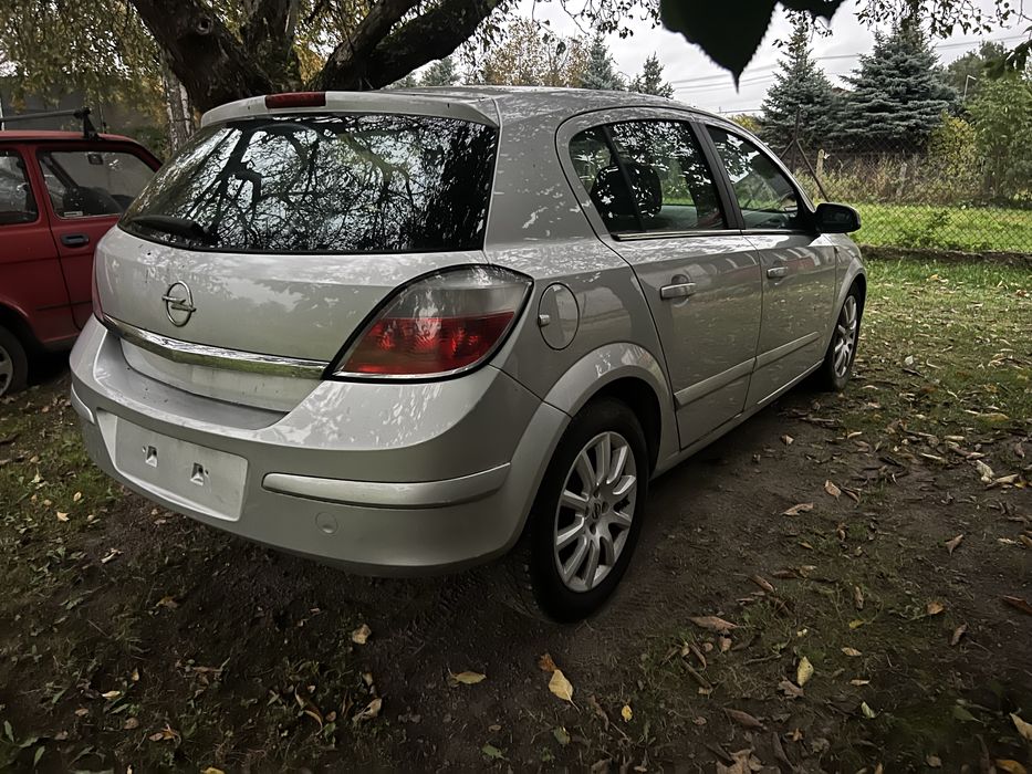 Astra H 1.6 z157 wszystkie części