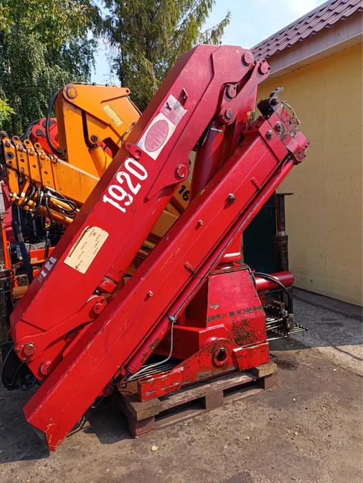 Продам кран- маніпулятор HMF-1920