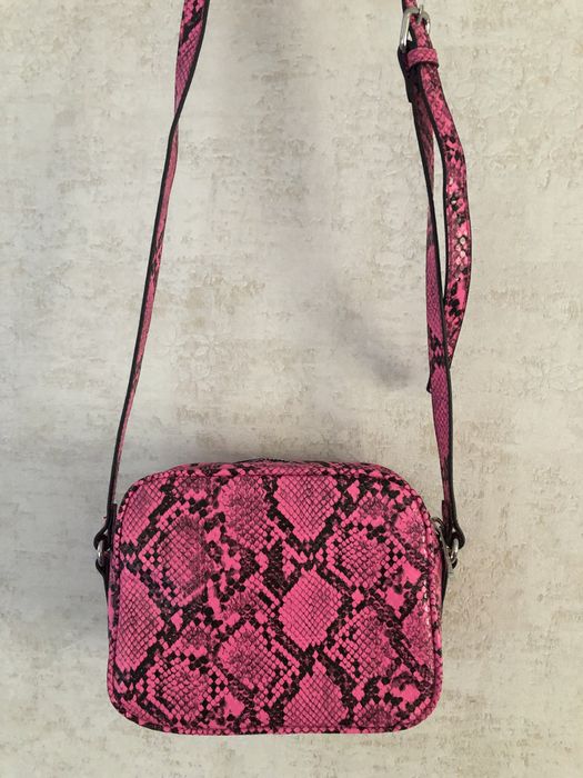 Нова сумочка крос-боді