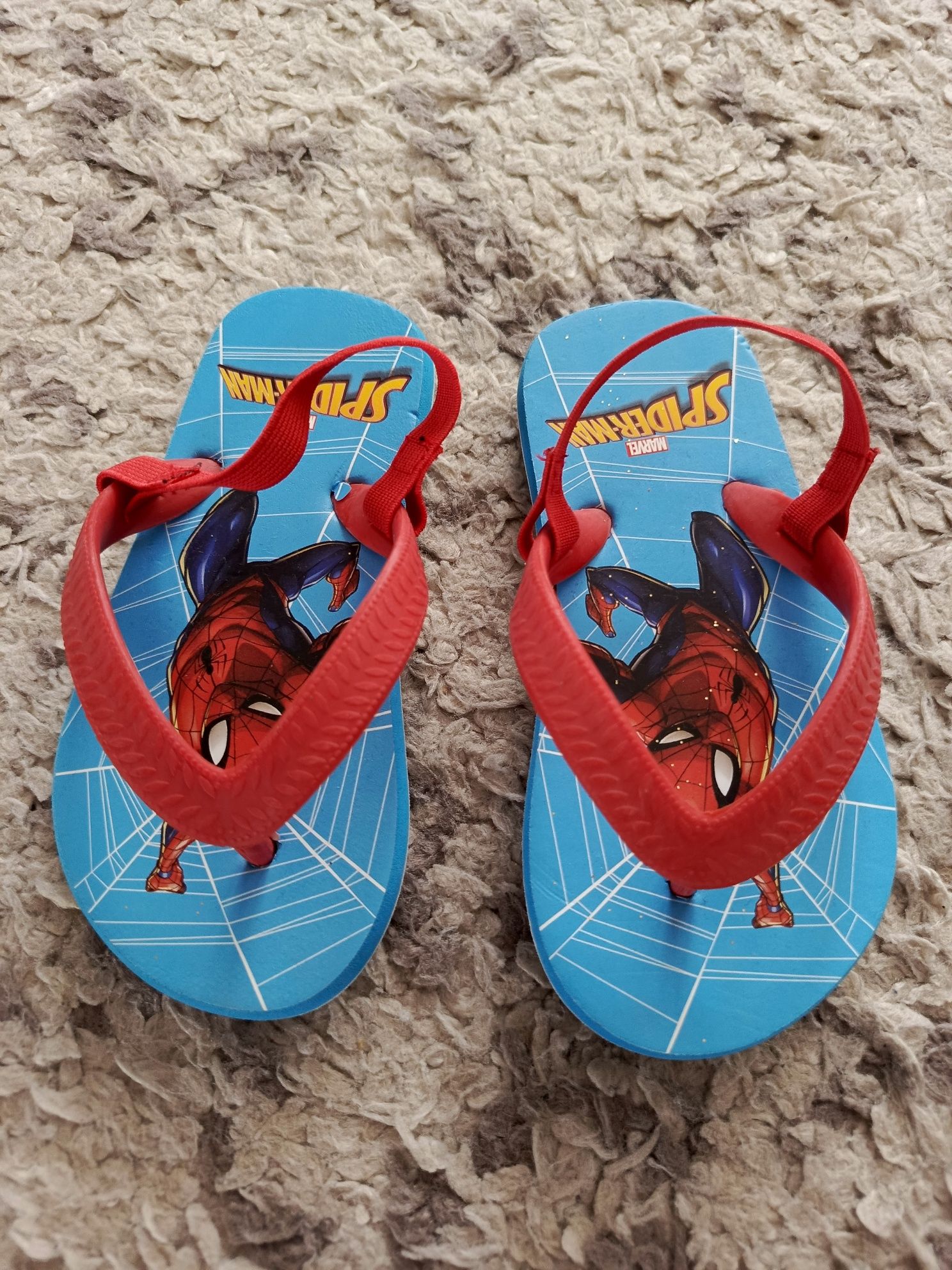 Buty dziecięce Spiderman H&M 24/25 klapki sandały japonki