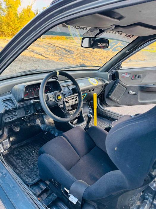 Продам машину підготовлену до змагань та трек днів