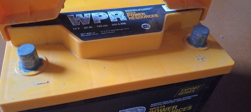 Аккумулятор для авто 12v