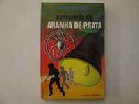 O mistério da Aranha de prata- Alfred Hitchock