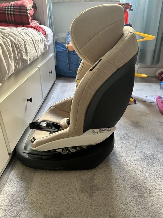 Cadeira Auto IZI modular I-Size da Besafe