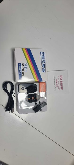 Mini kamera SQ11 Full HD sportowa ukryta mała kamerka szpiegowska