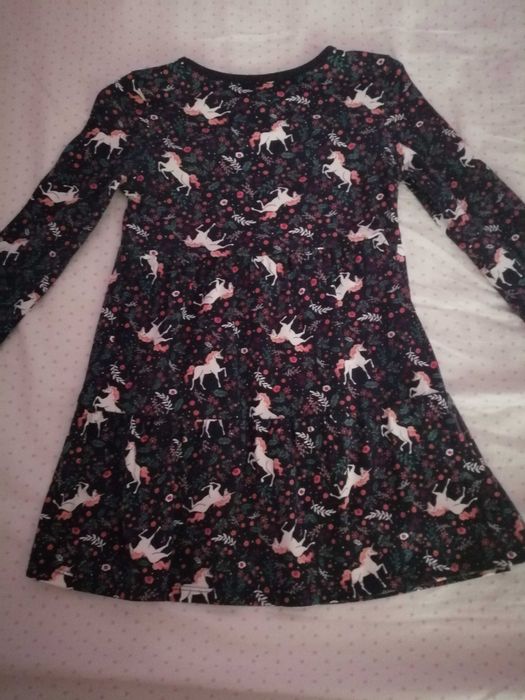 Vestido unicórnios 3-4 novo!