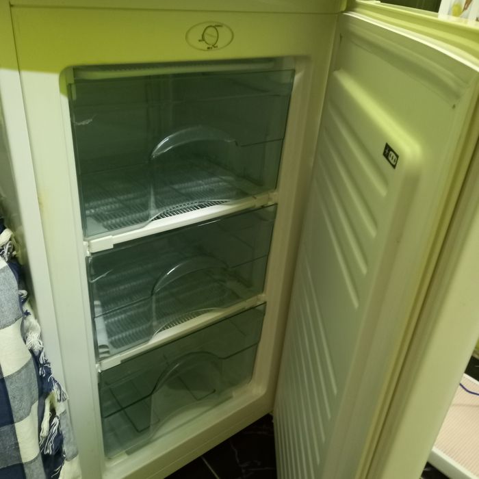 Морозильна камера exquisit