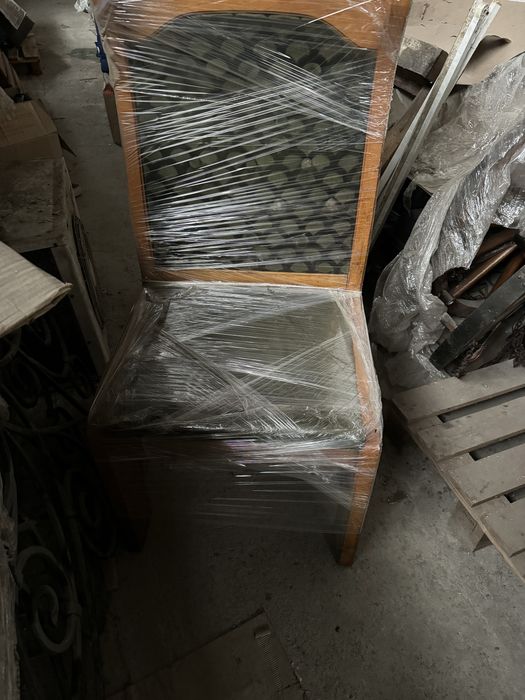 Продам стільці і стіл дубові