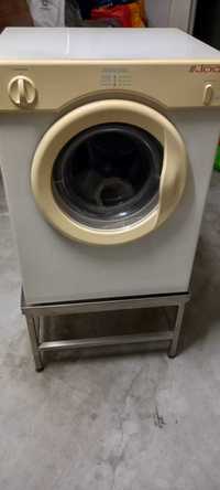 Maquina de secar roupa de 3 Kg