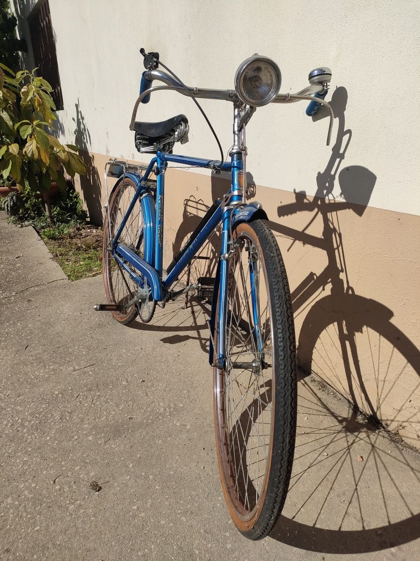 Bicicleta pasteleira clássica