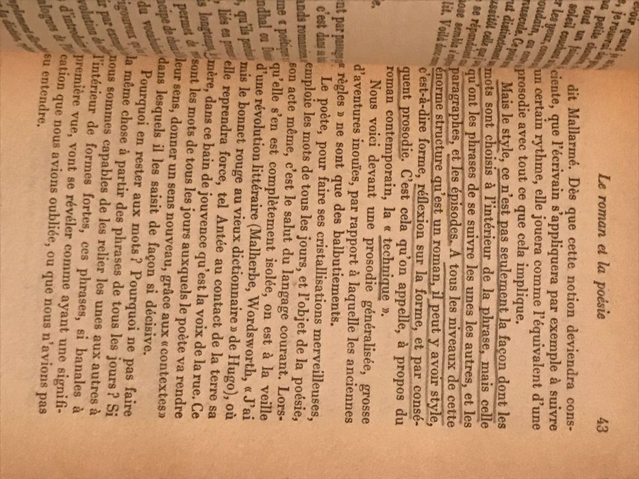 Essais sur le roman de Michel Butor