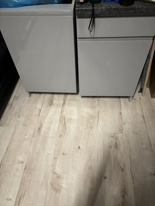 Komin 2m plus szafka do kuchni