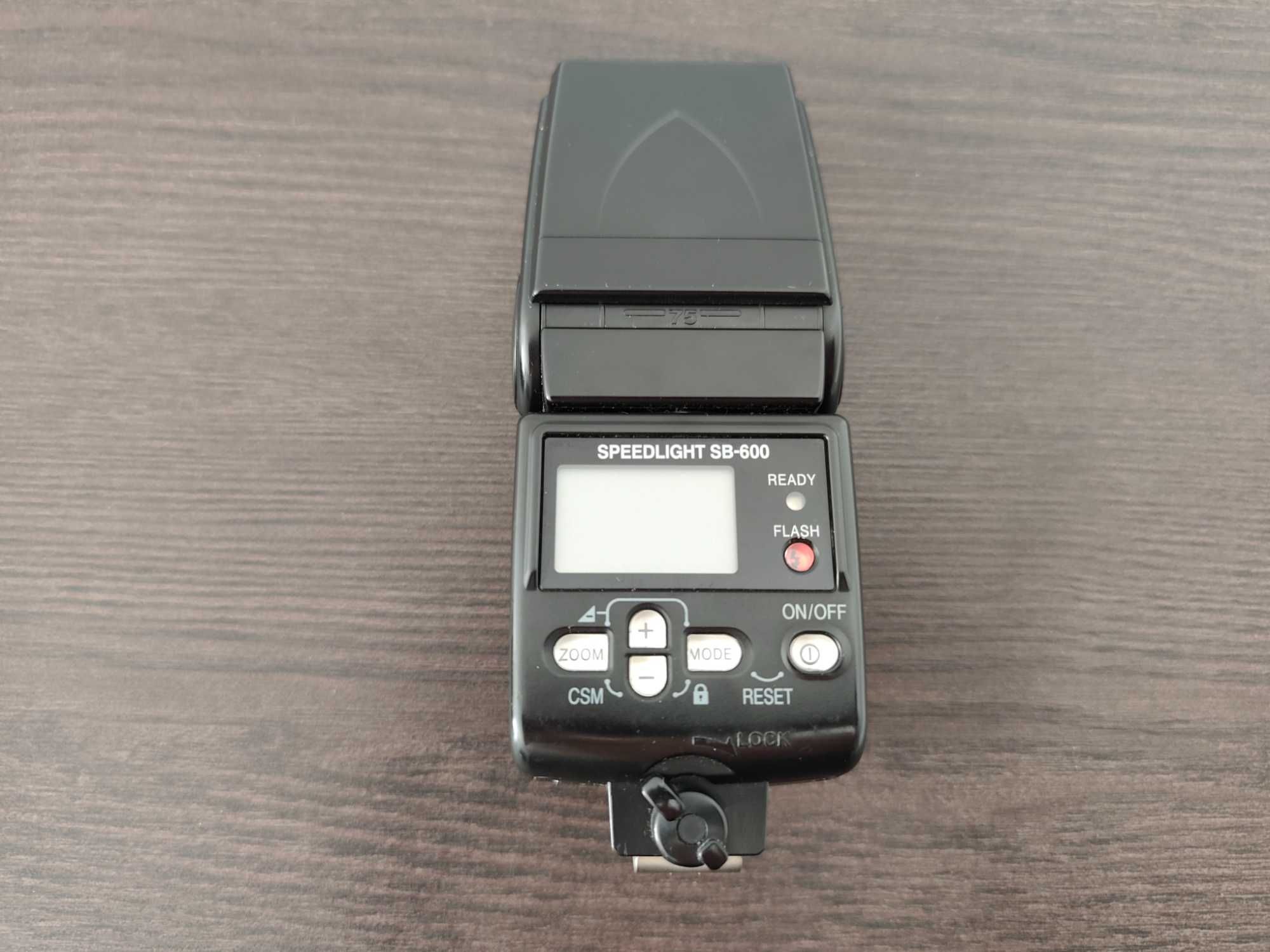 Nikon Speedlight SB-600
